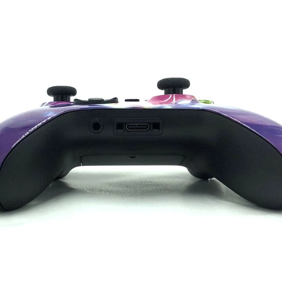 Custom Microsoft Xbox Series X / S Wireless Controller - Glossy Cyber Moon - Picture 4 of 8